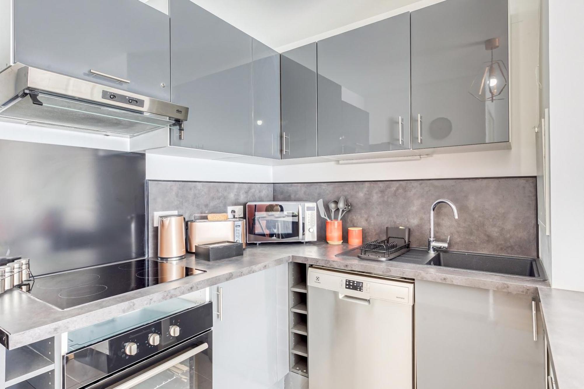 Massy Serenity - 64M2, Terrace, Balcony, Parking Kültér fotó